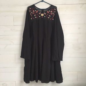 Torrid Black Embroidered Long Sleeve Dress size 28